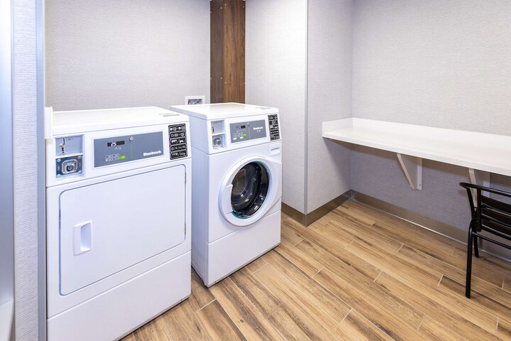 Hampton Inn Selma Ca