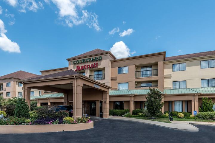 Hotel 3 of 51