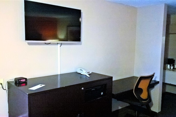 Room 21 of 29