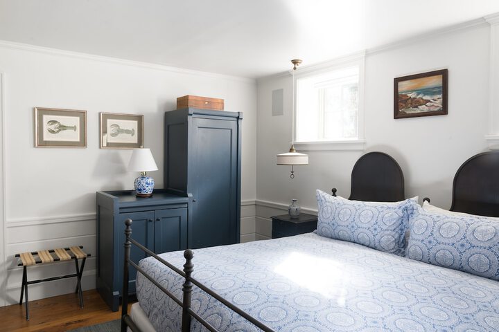 Room 40 of 72