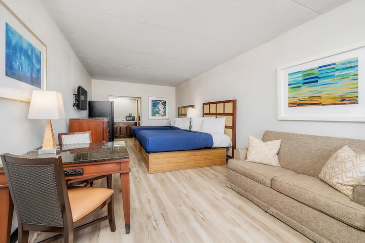 Room 18 of 38