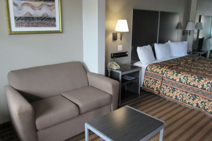 Room 22 of 30