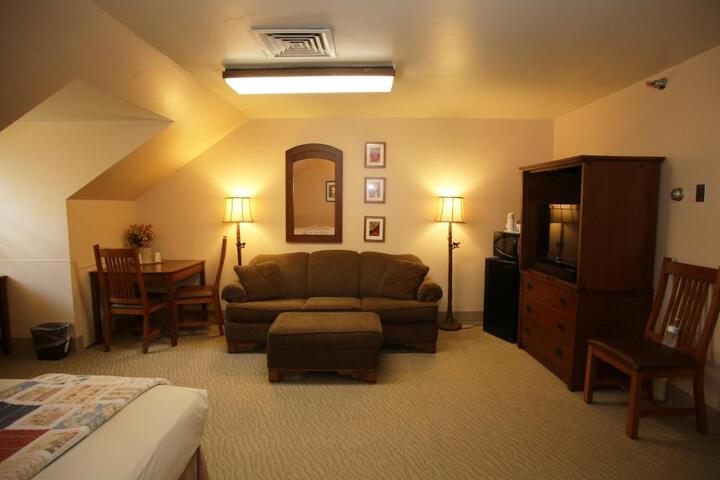 Canyon Inn