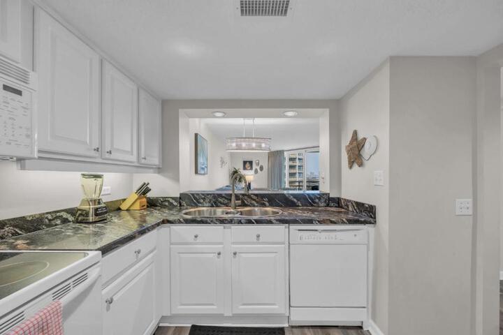 Oceanfront Condo Huge Pools Top Rated Ocean Creek Resort