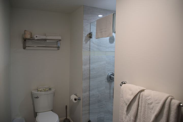 Room 47 of 69