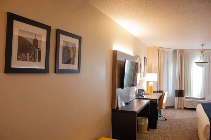 Room 34 of 55