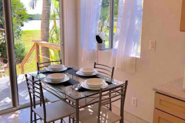 Goodland Waterfront Cottage