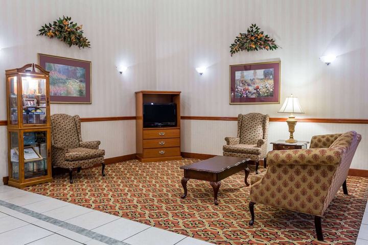 Hotel Interior 5 of 31