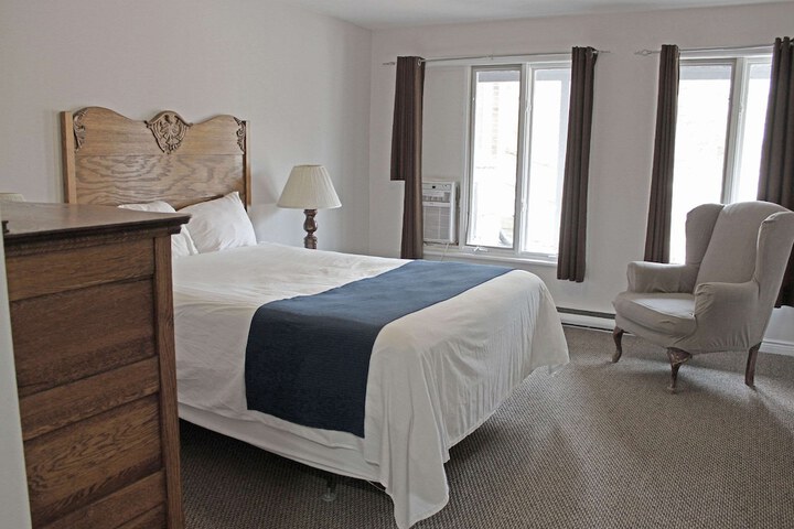 Room 54 of 87