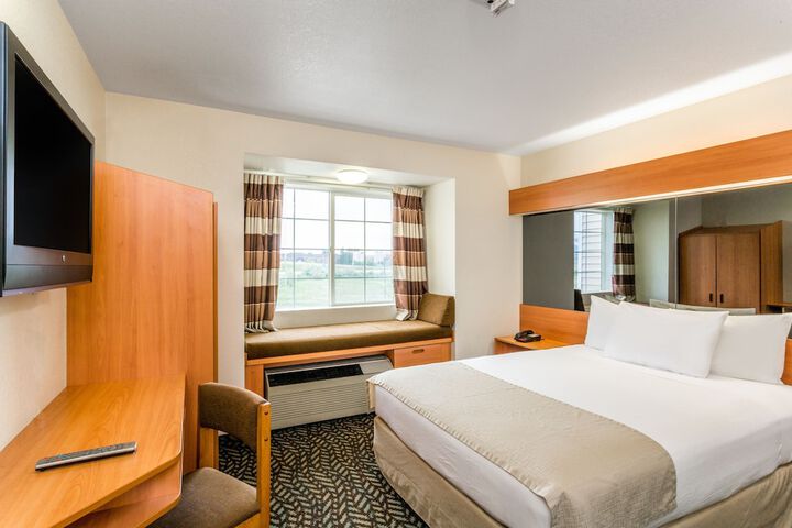 Room 11 of 52