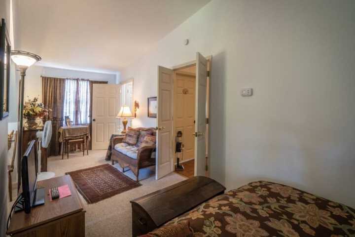 Stone Haus Bed & Breakfast