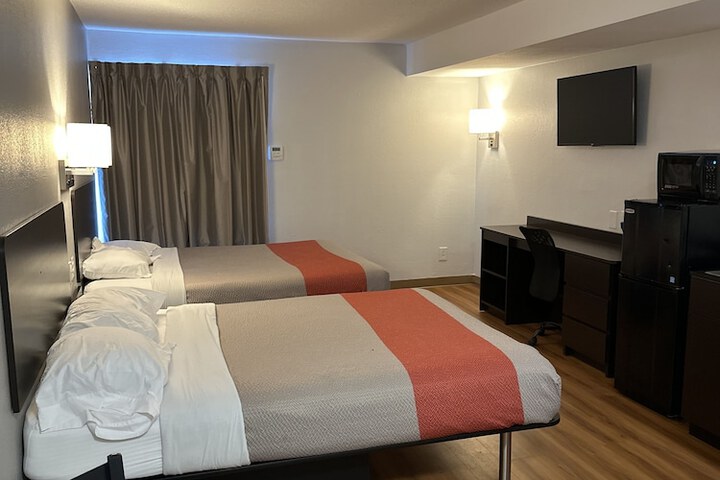 Room 60 of 67