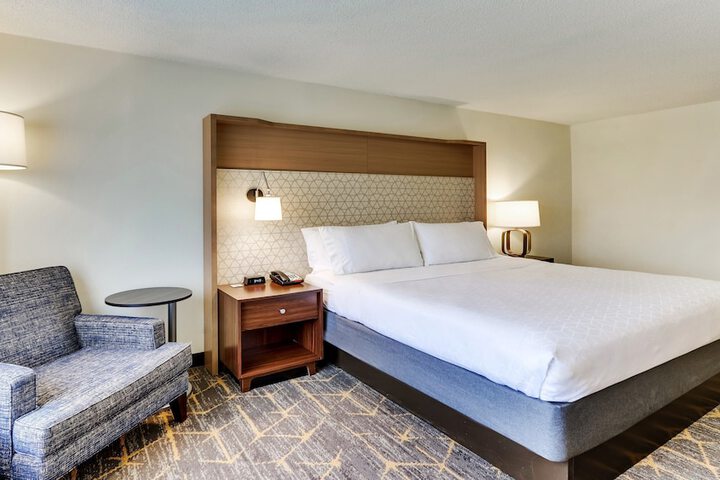 Holiday Inn Staunton Conference Center by IHG