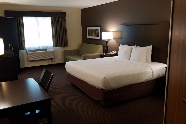 AmericInn by Wyndham Rhinelander