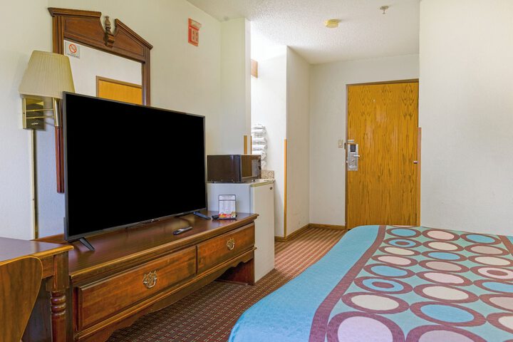 Room 56 of 61