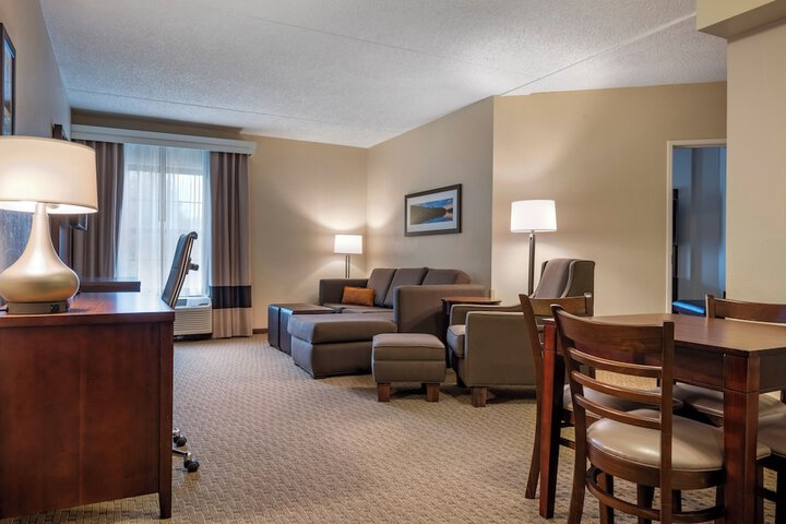 Comfort Suites State College near Penn State