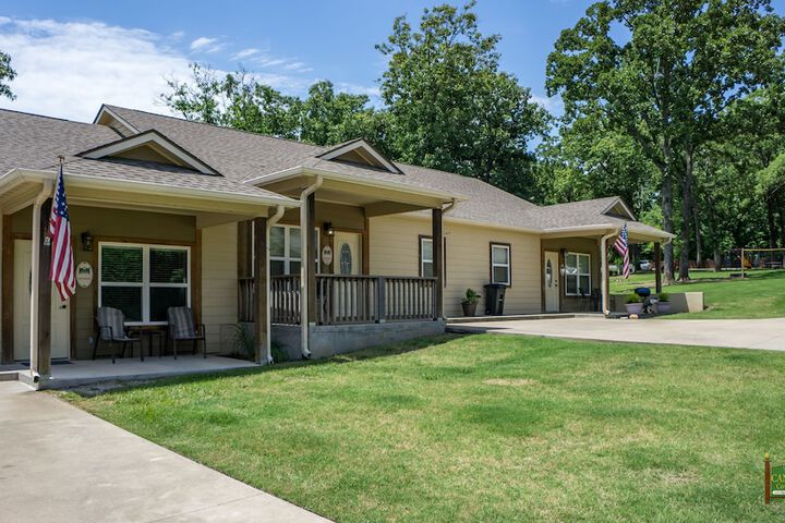 Candlewyck Cove Resort