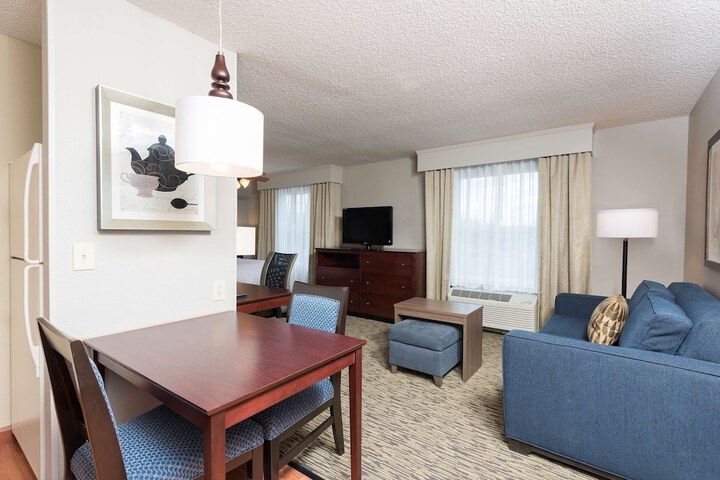 Homewood Suites by Hilton Bloomington
