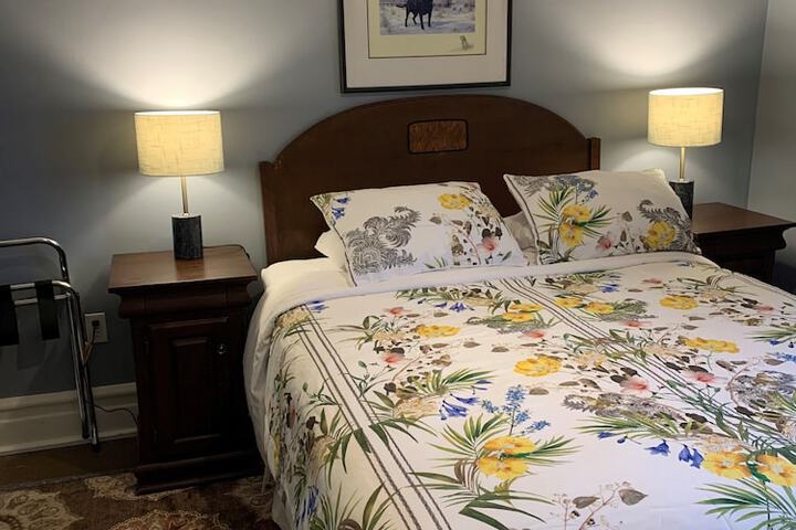 Room 25 of 61