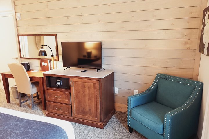 Room 48 of 60