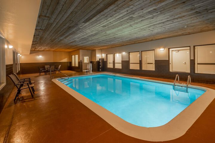 Pool 5 of 37