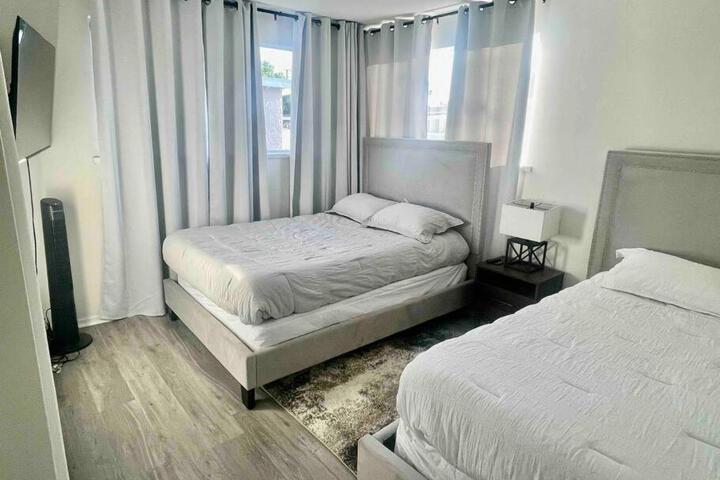Glendora Pool Home Retreat