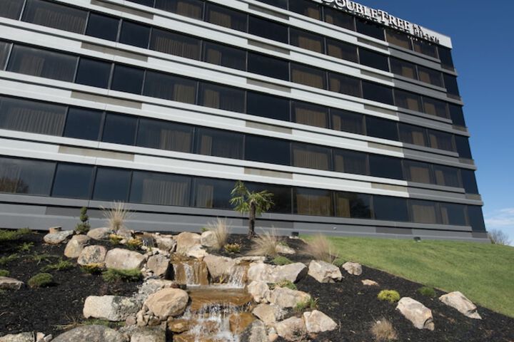 DoubleTree by Hilton Winston Salem - University