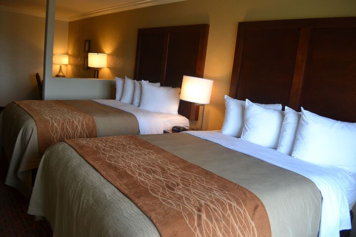 Room 15 of 32