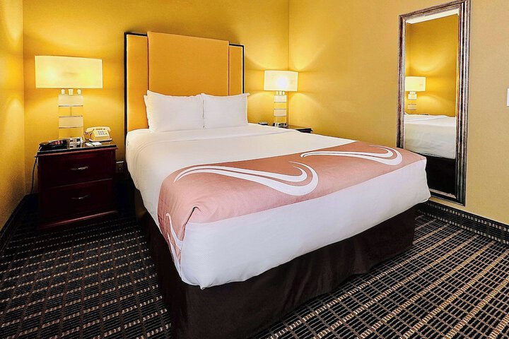 Quality Inn & Suites Westminster Seal Beach