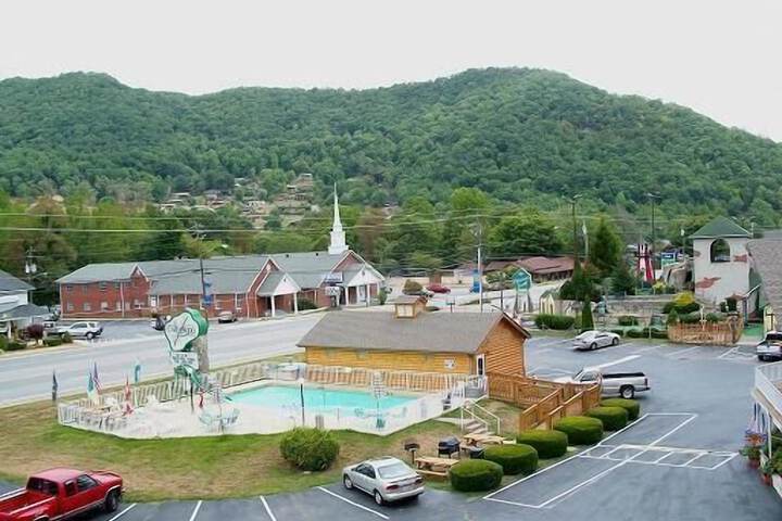 Pool 2 of 36