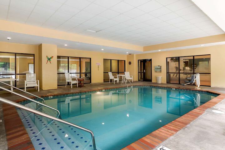 Pool 5 of 37