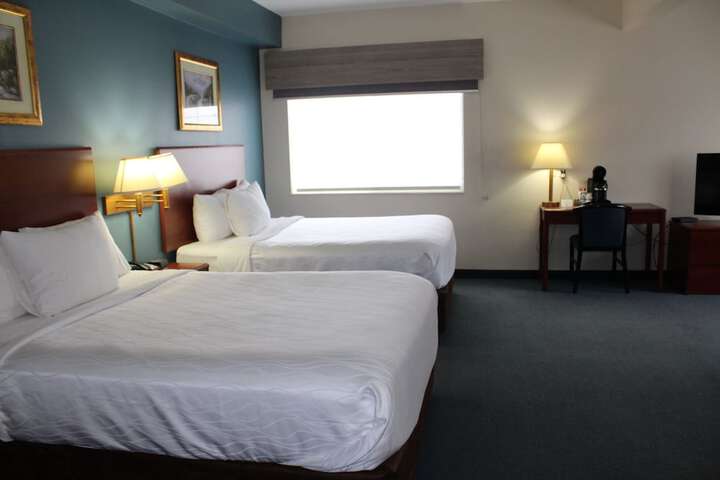 Room 42 of 64