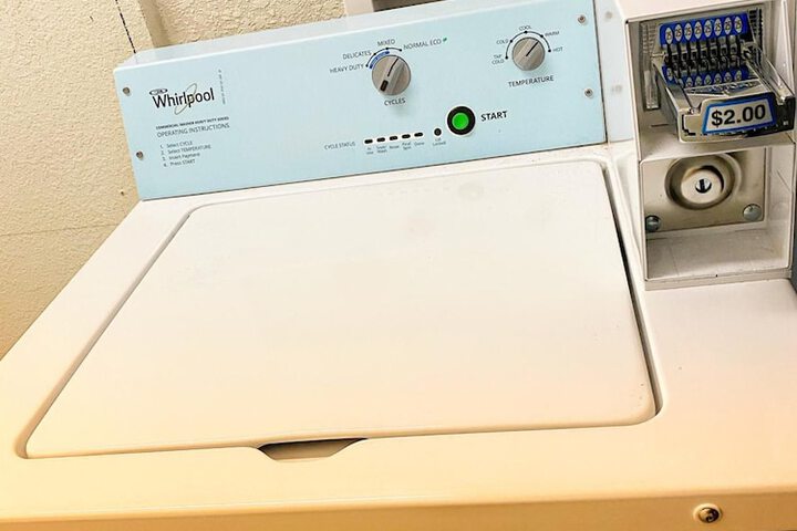 Laundry 21 of 23