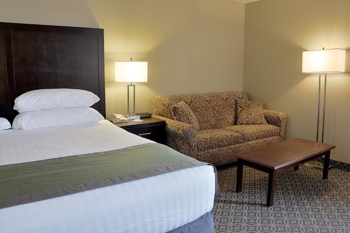 Room 16 of 32