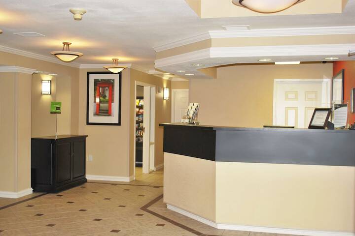 Hotel Interior 7 of 34
