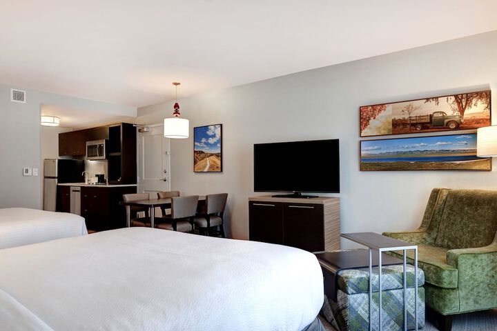 Room 32 of 56