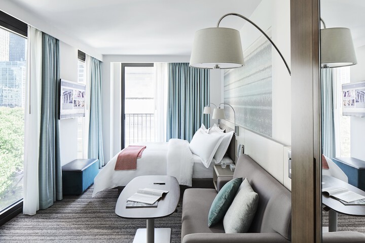 Room 25 of 62