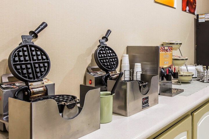 Breakfast/Coffee Service 49 of 49