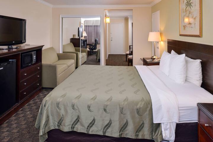 Quality Inn & Suites Montebello - Los Angeles