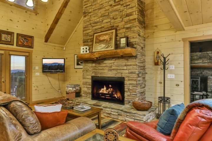 Eagles Breeze Nevaeh Cabin Rentals