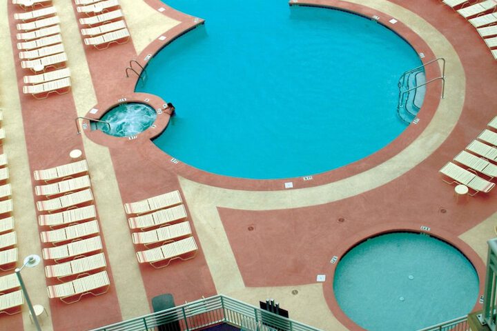 Pool 4 of 25