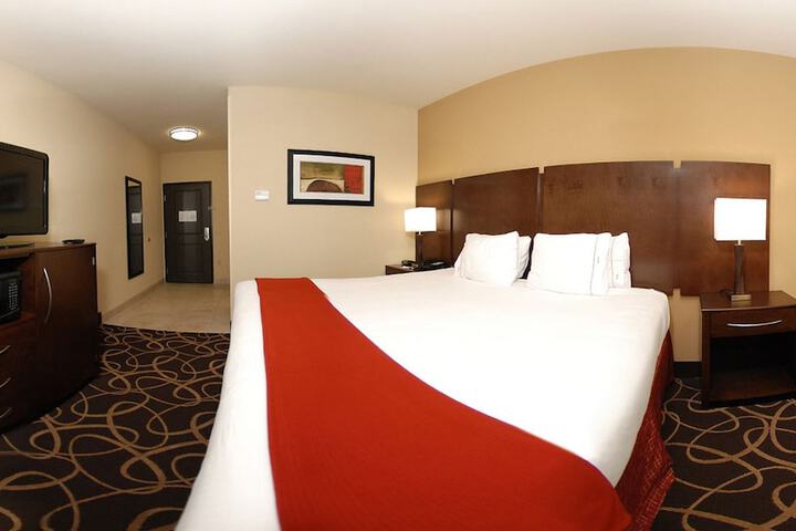 Room 19 of 42