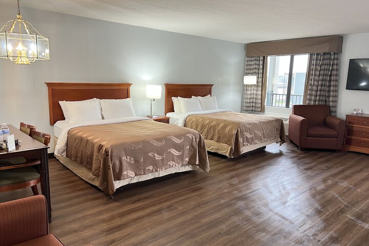 Room 47 of 75