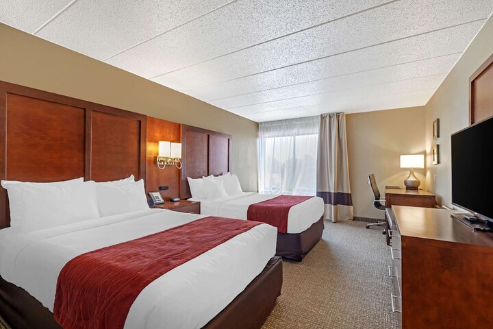 Comfort Inn & Suites Aberdeen near APG