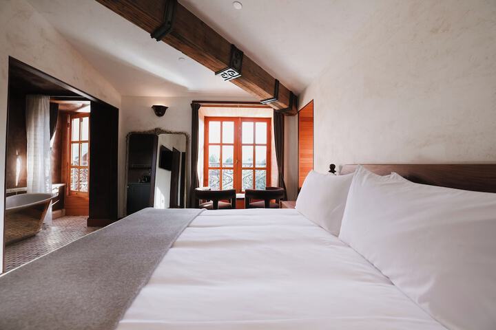Surf Hotel & Chateau