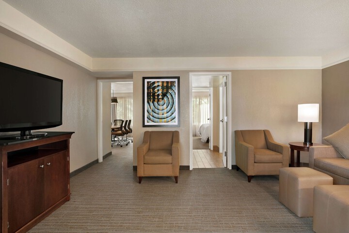 Room 21 of 39
