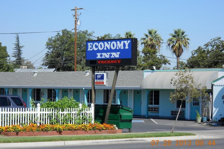 Economy Inn