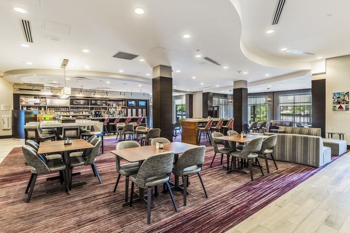 Courtyard by Marriott Boston Waltham