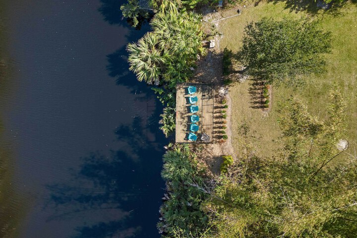 Englewood Vacation Rental w / Private Heated Pool!