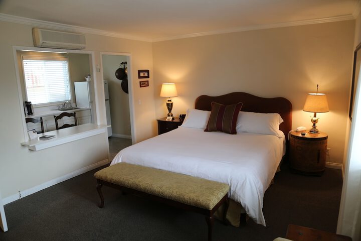 Room 55 of 70